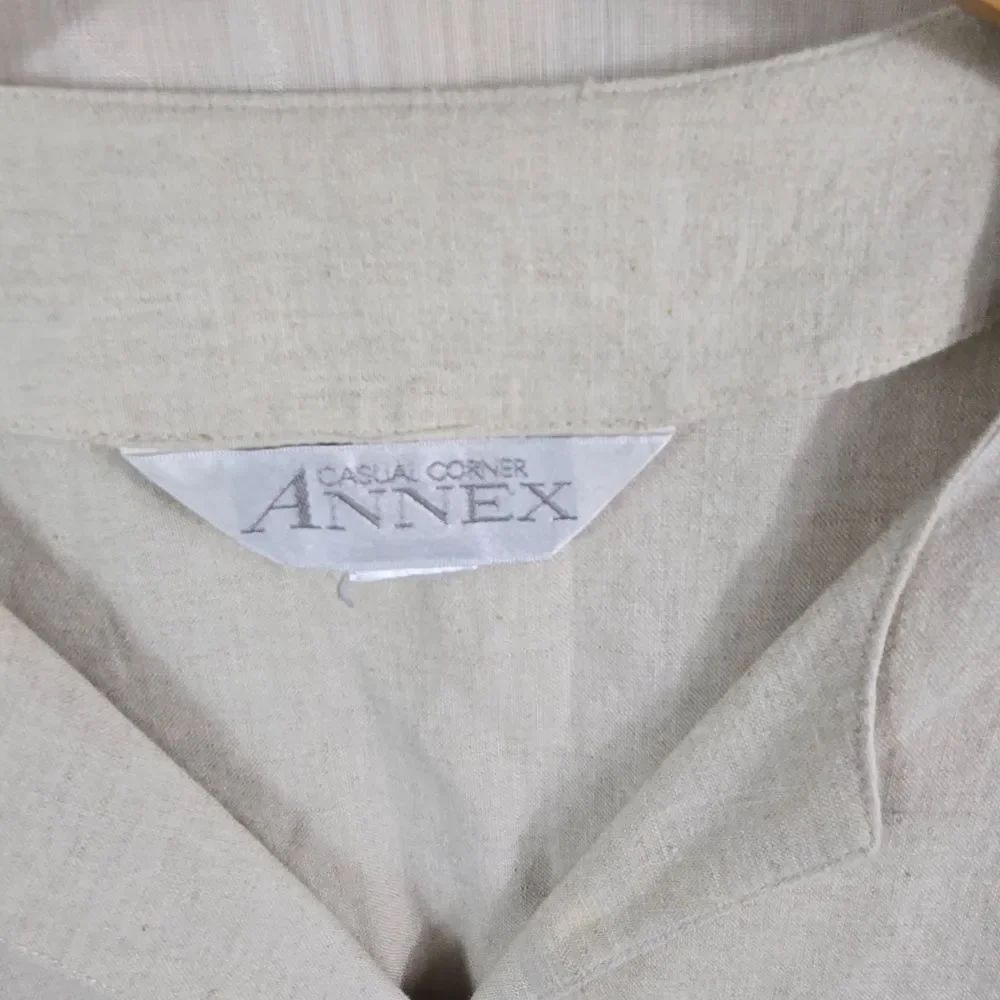 Casual Corner Annex Light Beige Sleeveless Button‑Down Vest Size M - Picture 7 of 11
